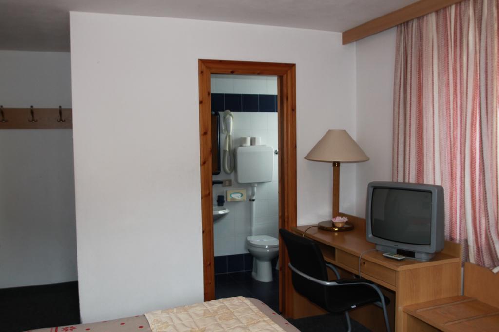 Hotel Genziana Passo do Stelvio Exterior foto